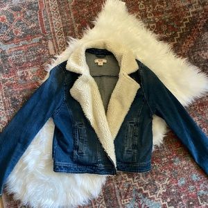 Sherpa lined Zip Jean Jacket